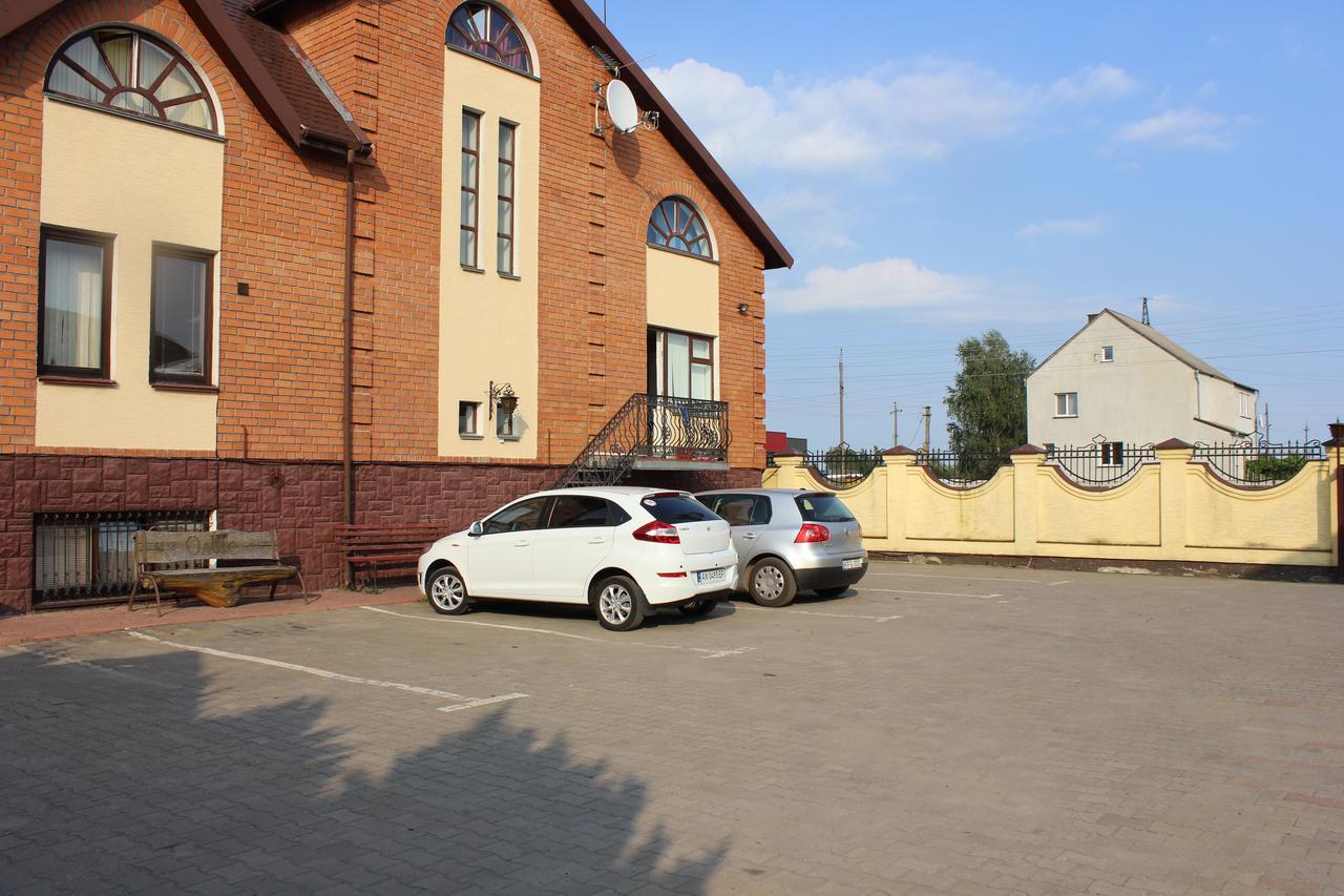 Zolota Pidkova Bed & Breakfast Kovel' Ngoại thất bức ảnh